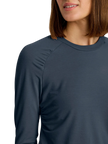 Women's Elevate Lightweight Fitted Long Sleeve