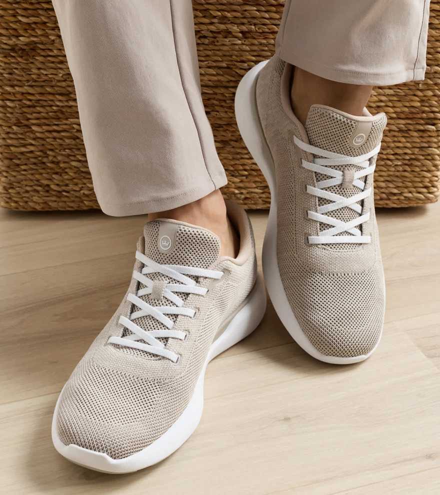Glide V3 Sneaker